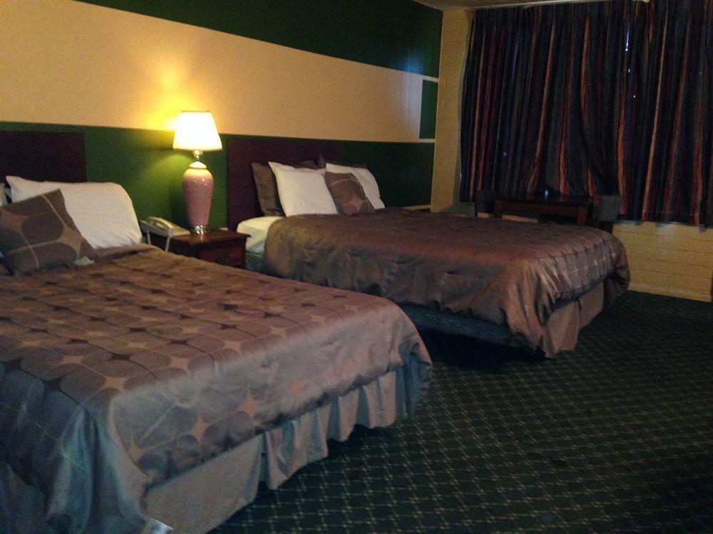 Travel Inn Flagstaff Флагстафф Экстерьер фото